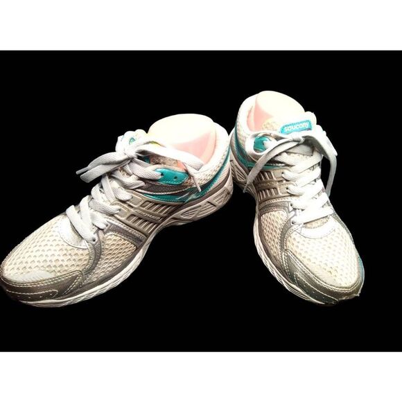 Woman's Saucony Pro Grid 2 Running Shoe Size 9 WF001 - Picture 1 of 7